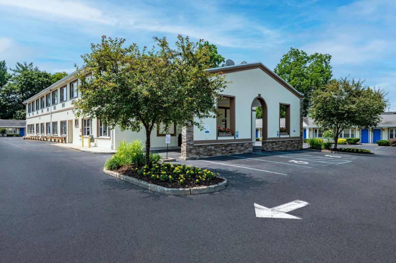 Rodeway Inn פוקיפסי מראה חיצוני תמונה